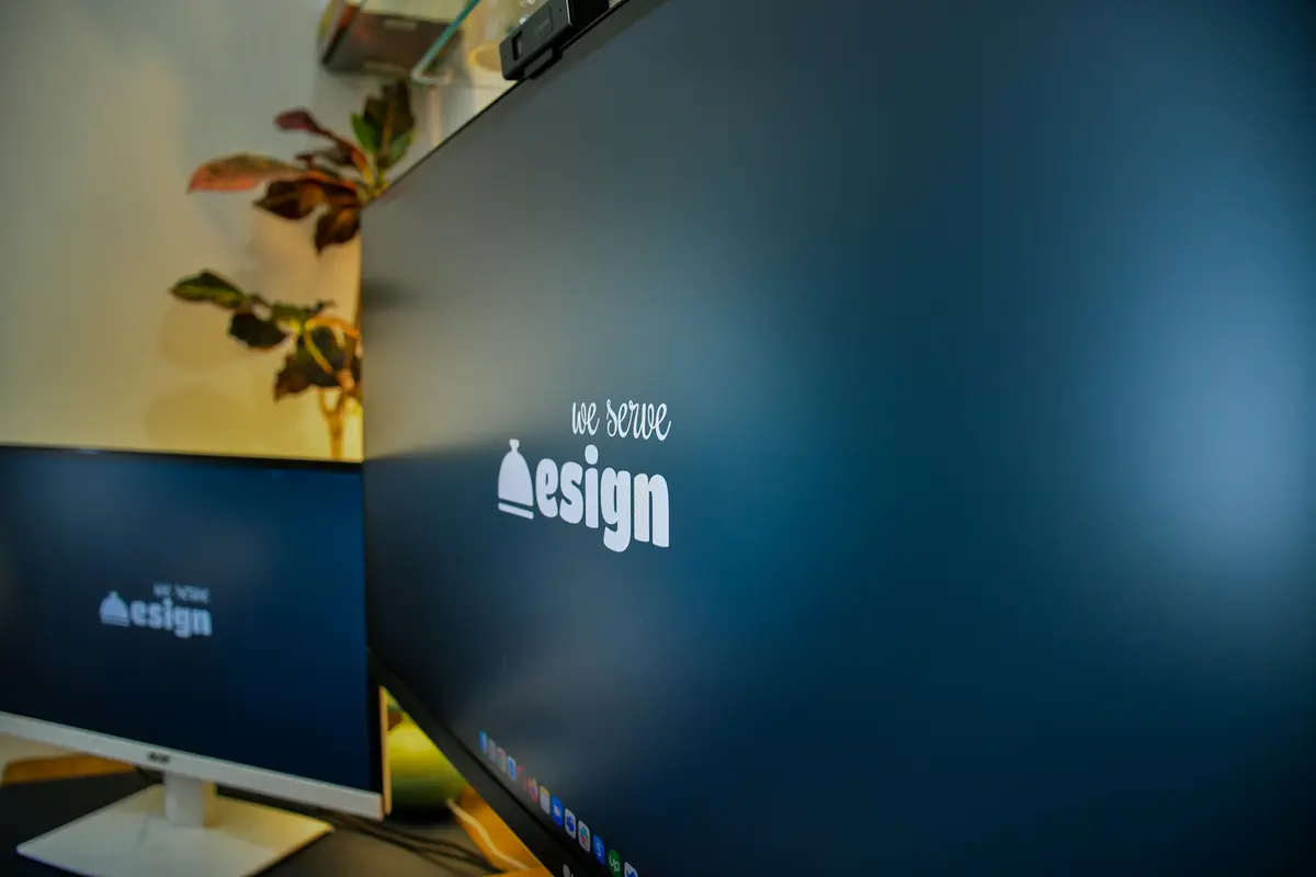 Logo Design Mockup